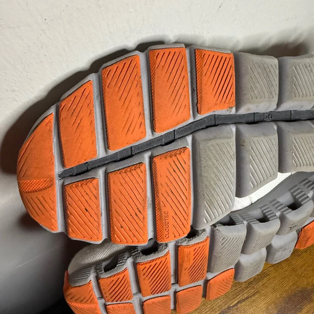 On Cloud X Running Shoes Womens Size 8.5 White Orange 40.99701